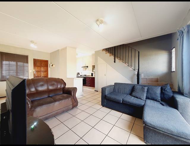 2 BEDROOM APARTMENT RENTED IN HALFWAY GARDENS